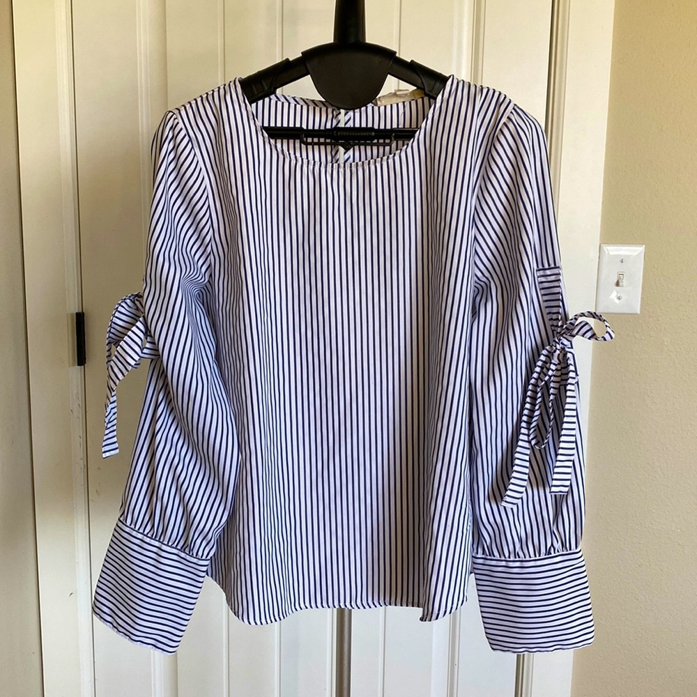 Women’s Wrinkle free Striped Top